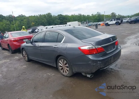 2015 Honda Accord Exl z USA, uszkodzony, nr VIN 1HGCR3F81FA010882